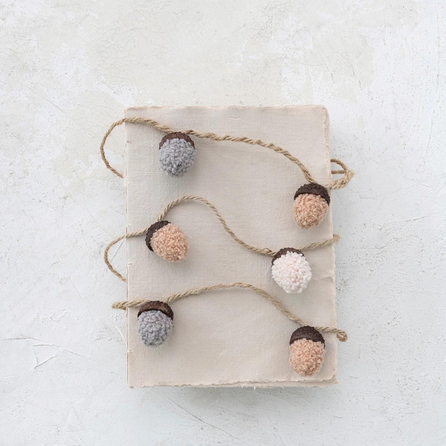 Fall in Love with Earthy Tones: The Ultimate Guide to Embracing Autumnal Hues in Home Decor
