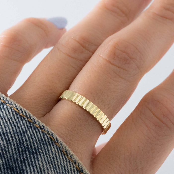 Ridged Ring