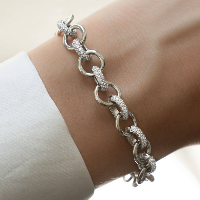 Round Pave Link Bracelet